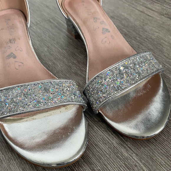 Olive & Edie Gabriele Mary Jane - Picture 7 of 12